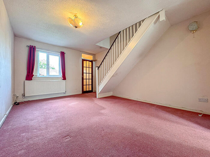 2 Bedroom Terraced House For Sale In Chatsworth Road, Bobblestock, Hereford, HR4