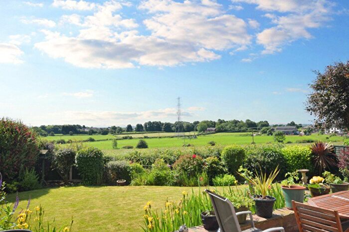 4 Bedroom Detached House For Sale In Grange Drive, Ossett, West Yorkshire, WF5