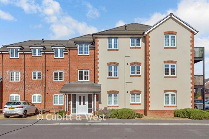 2 Bedroom Apartment For Sale In Richard Road, Chichester, West Sussex, PO19
