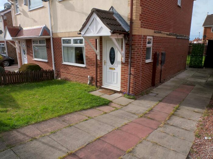 3 Bedroom Semi-Detached House To Rent In Netherfields Crescent, Middlesbrough, TS3