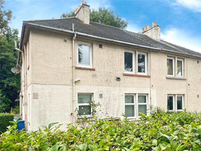 2 Bedroom Flat To Rent In Beatty Crescent, Kirkcaldy, Fife, KY1