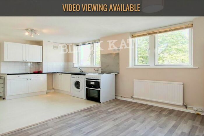 4 Bedroom Flat To Rent In Amina Way, SE16