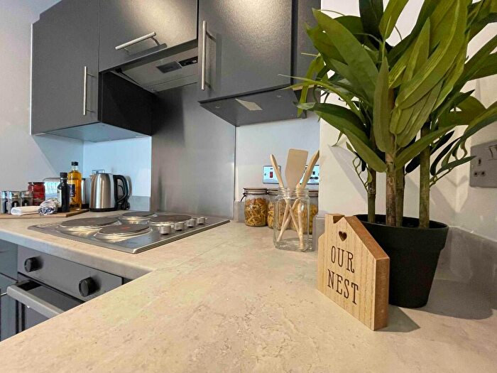 1 Bedroom Apartment For Sale In City Residence, Liverpool, L5