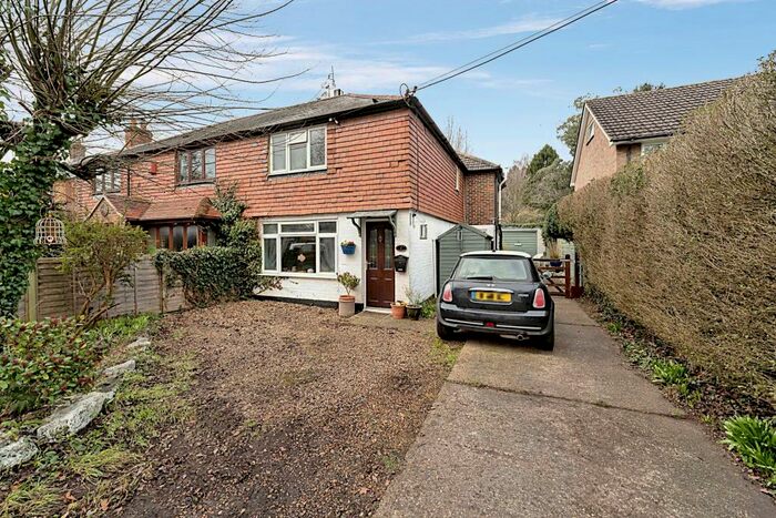 3 Bedroom Cottage For Sale In Thursley Road, Elstead, Godalming, GU8