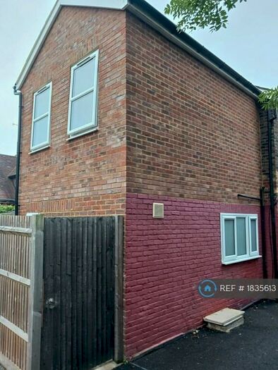 1 Bedroom Semi-Detached House To Rent In High Street, Lingfield, RH7