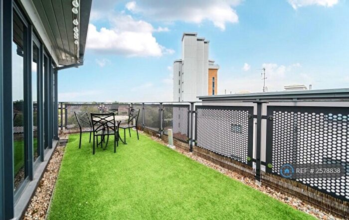 2 Bedroom Penthouse To Rent In Uno Apartments, Bromley, BR1