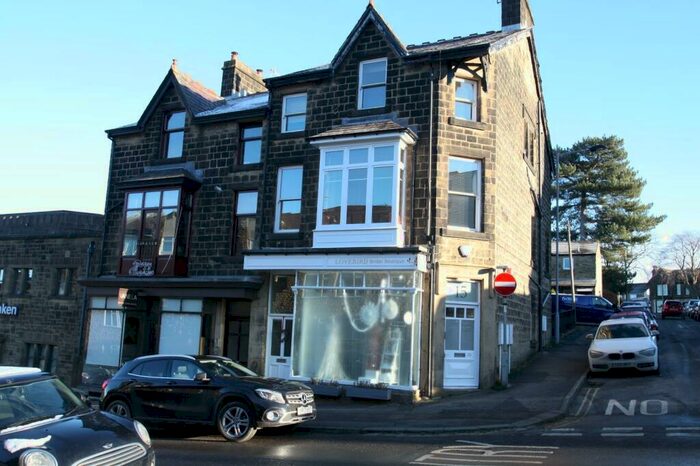 2 Bedroom Flat To Rent In Wells Road, Ilkley, West Yorkshire, Uk, LS29