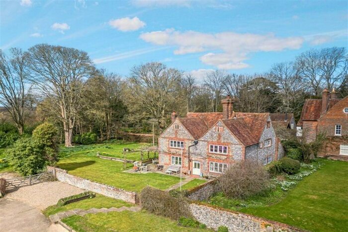 Detached House For Sale In Little Parmoor Farm, Parmoor, Frieth, Henley-On-Thames, RG9