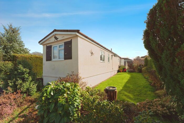 2 Bedroom Mobile/park Home For Sale In Nicholas Way, Builth Wells, LD2