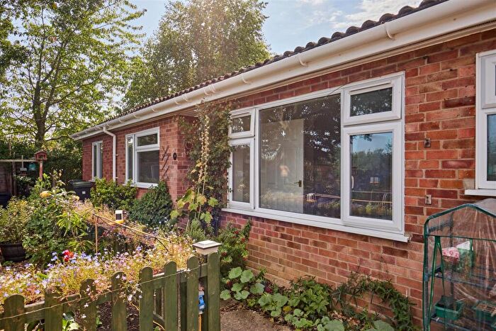 3 Bedroom Semi-Detached Bungalow For Sale In Sandpath, Fressingfield, IP21