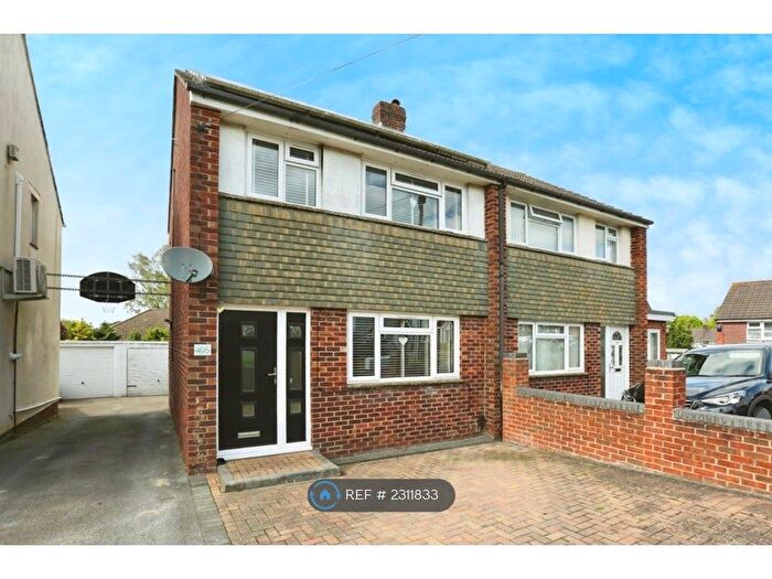 3 Bedroom Semi-Detached House To Rent In Southampton, Southampton, SO19