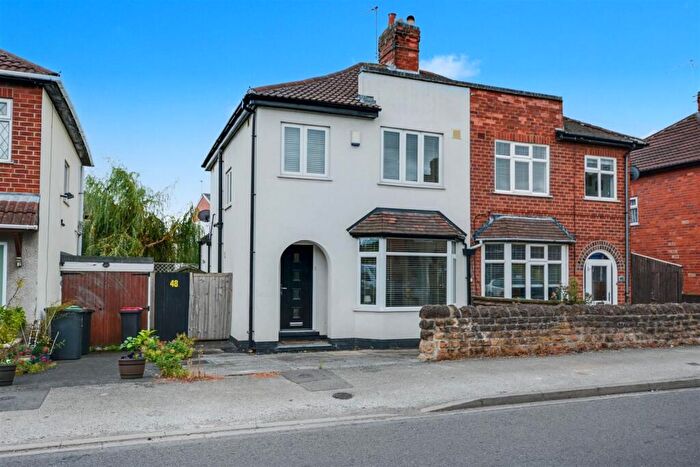 3 Bedroom Semi-Detached House For Sale In Lilac Grove, Beeston Rylands, Nottingham, NG9