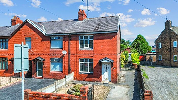 2 Bedroom End Of Terrace House For Sale In Washway Lane, St. Helens, WA11