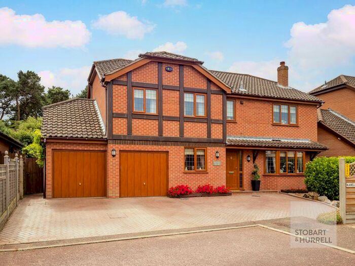 4 Bedroom Detached House For Sale In Bracken House, Bluebell Drive, Sheringham, Norfolk, NR26