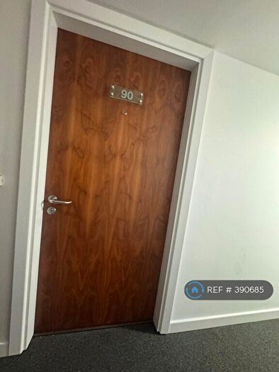 2 Bedroom Flat To Rent In The St. George Building, Leeds, LS1