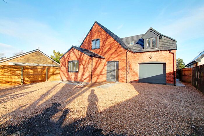 4 Bedroom Detached House For Sale In Maltby Le Marsh, LN13