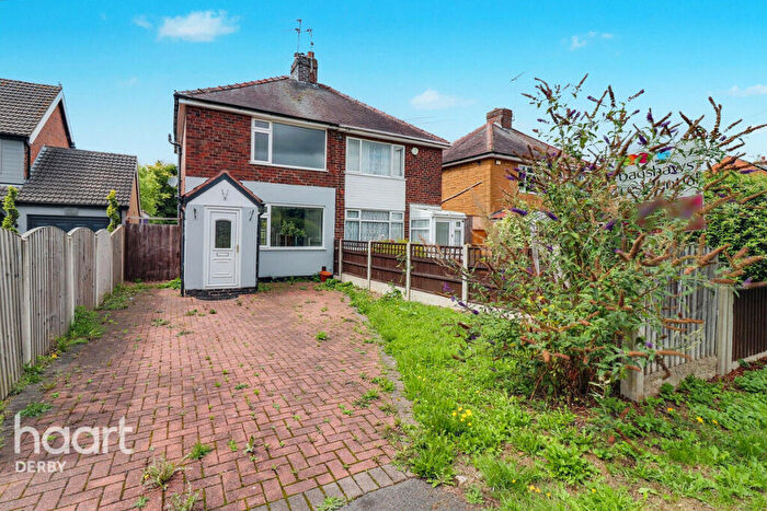 3 Bedroom Semi-Detached House For Sale In Meadow Lane, Chaddesden, DE21