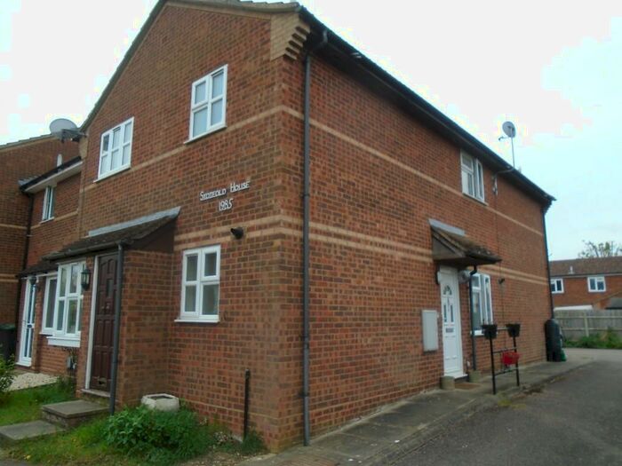 1 Bedroom Terraced House To Rent In Meadow Way, SG5