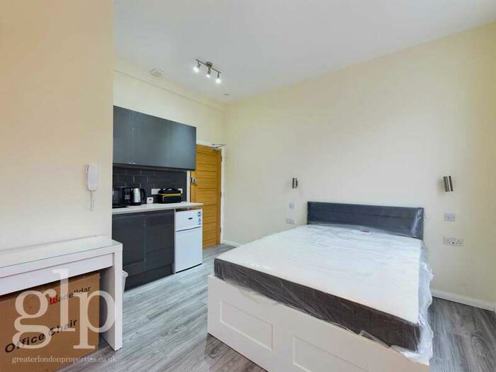 Flat To Rent In Gray`s Inn Road, Kings Cross, WC1X
