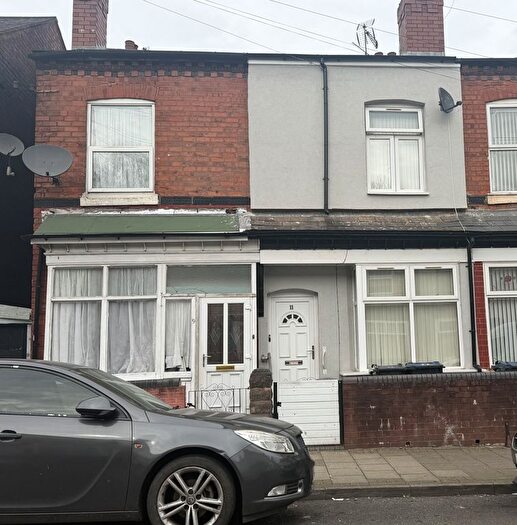 3 Bedroom Terraced House For Sale In Grasmere Road, Birmingham, B21