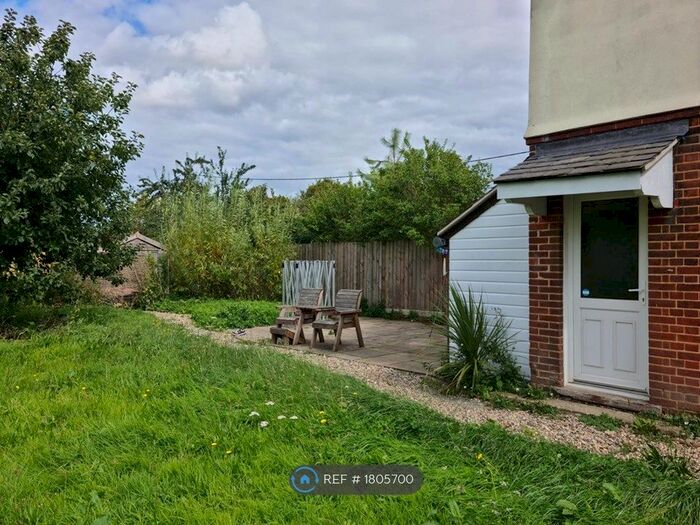 3 Bedroom End Of Terrace House To Rent In Station Cottages, Norwich, NR14