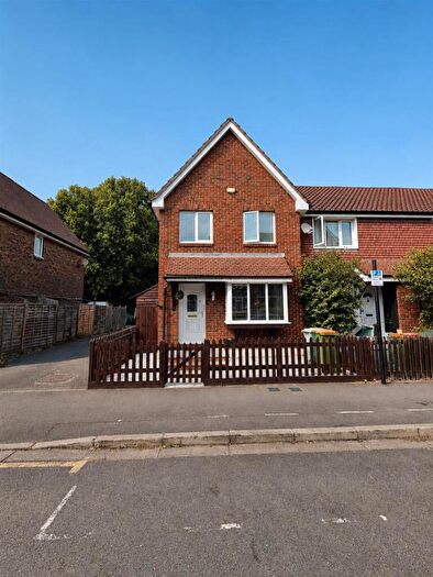 3 Bedroom End Of Terrace House For Sale In Kirkham Road, London, E6