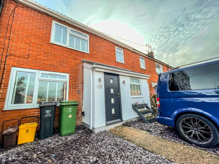 3 Bedroom Property To Rent In Malmesmead Road, Llanrumney, Cardiff, CF3