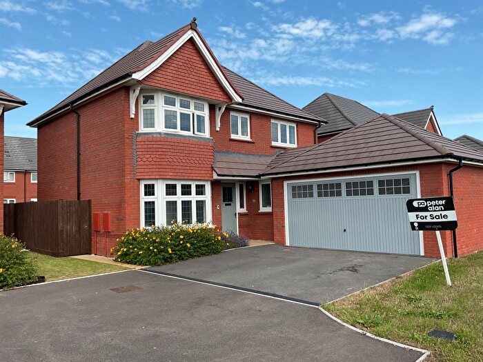 4 Bedroom Detached House For Sale In Lave Way, Sudbrook, Caldicot, NP26