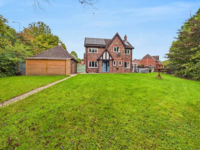 4 Bedroom Detached House For Sale In Ellis Peters Drive, Aqueduct, Telford, Shropshire., TF3