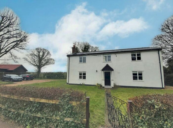 4 Bedroom Detached House For Sale In The Green, Ashbocking, Ipswich, IP6