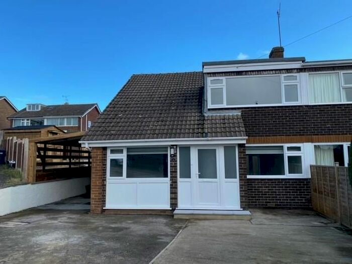 3 Bedroom Property To Rent In Coppice Close, Harrogate HG1