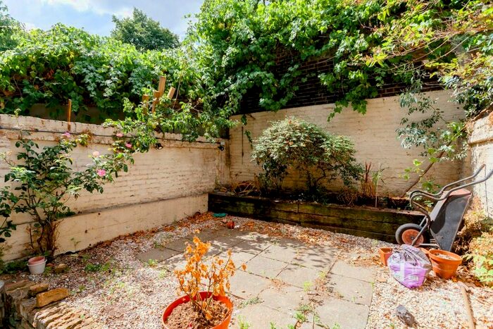 5 Bedroom Terraced House To Rent In Killowen Road, London, E9