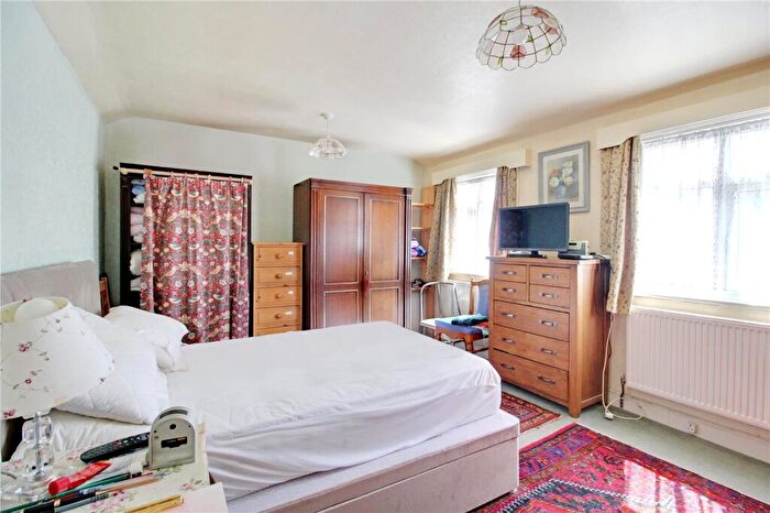2 Bedroom Bungalow For Sale In Jermyns Road, Reydon, Southwold, Suffolk, IP18