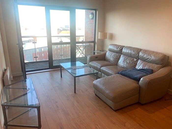 2 Bedroom Flat To Rent In The Reach, Liverpool, L3