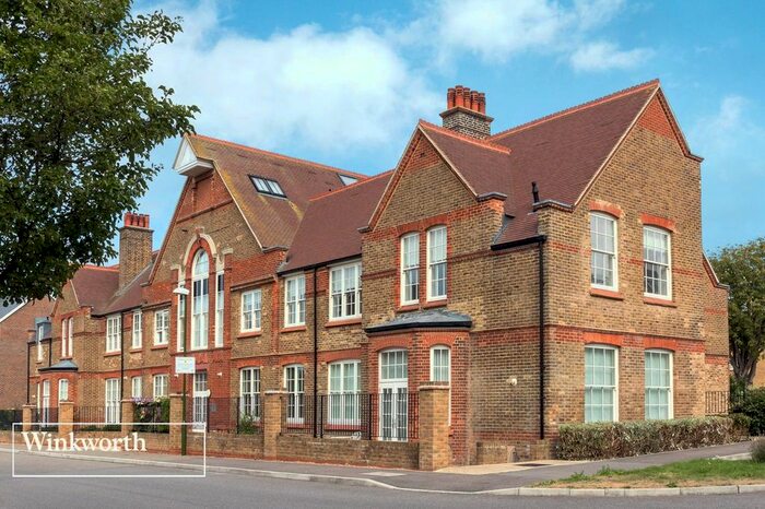 2 Bedroom Flat To Rent In The Old Refectory, Southlands Way, Shoreham-By-Sea, West Sussex, BN43