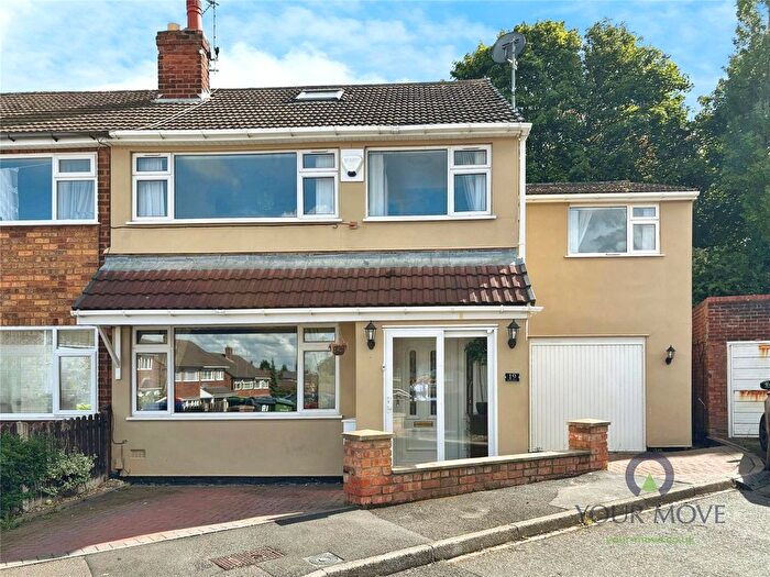 4 Bedroom Semi-detached House For Sale In Jayne Close, West Bromwich, West Midlands, B71