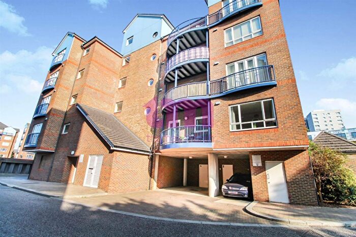 2 Bedroom Property For Sale In Anchor Court, Argent Street, Grays, RM17