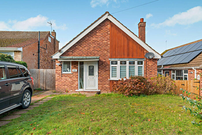 3 Bedroom Detached Bungalow For Sale In Winster Avenue, Ravenshead, NG15