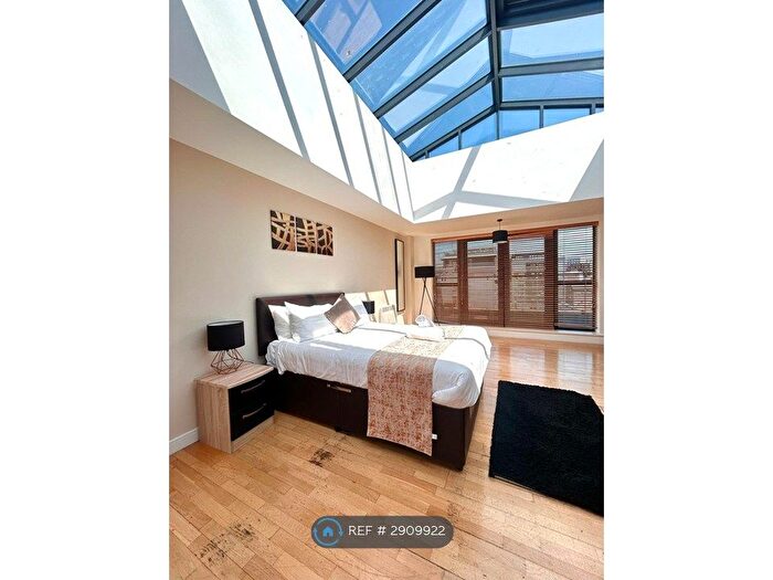 3 Bedroom Flat To Rent In Duke St, Liverpool, L1