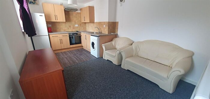 1 Bedroom Flat To Rent In Minny Street, Cathays, Cardiff, CF24