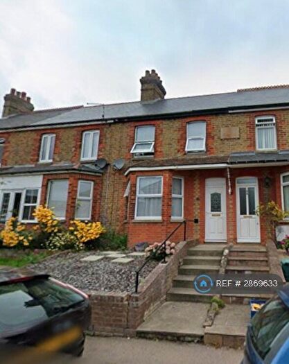 3 Bedroom Terraced House To Rent In Dover Road, Sandwich, CT13
