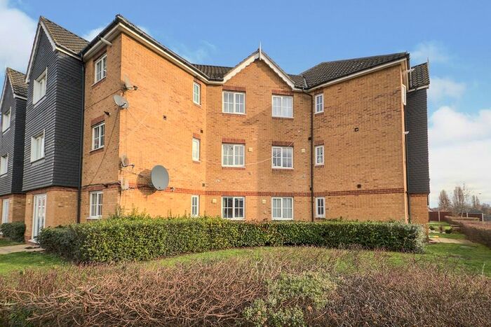 2 Bedroom Flat To Rent In Waterside Close, London, SE28
