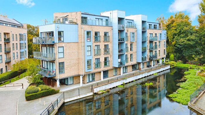 2 Bedroom Flat To Rent In Nash Mills Wharf, Hemel Hempstead, HP3