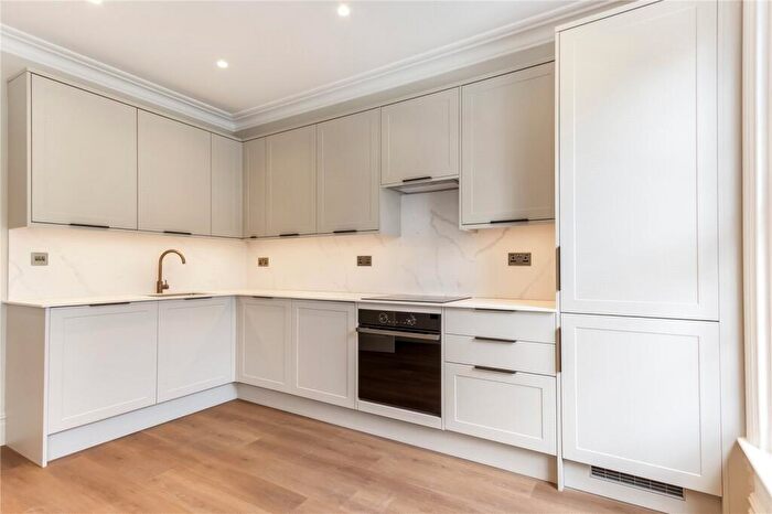 1 Bedroom Apartment To Rent In Royal College Street, London, NW1