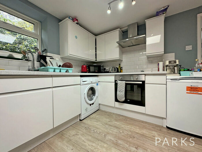 3 Bedroom Apartment To Rent In Harbour Mews, Hove, BN3