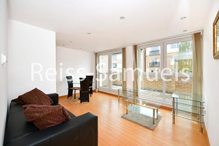 1 Bedroom Apartment To Rent In Helion Court, Westferry Road, London, E14
