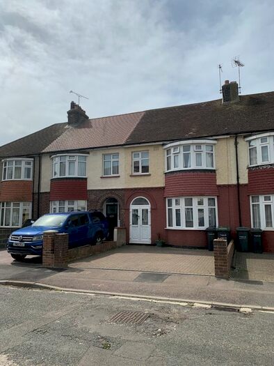 3 Bedroom Terraced House To Rent In Robinia Avenue, Northfleet, Gravesend, DA11