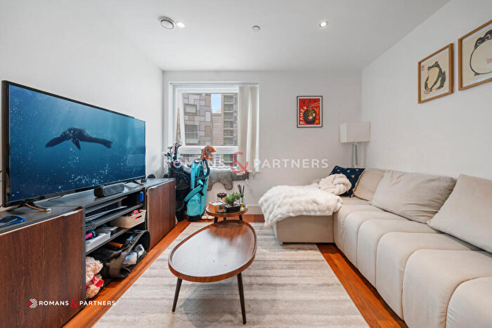 1 Bedroom Apartment To Rent In Duckman Tower, Canary Wharf, E14