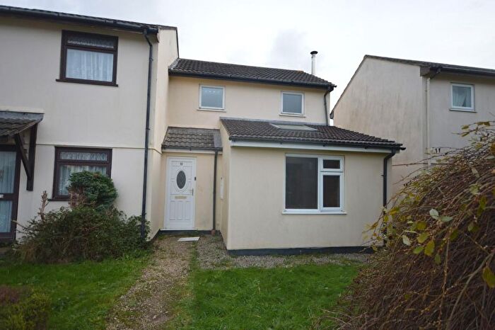 2 Bedroom End Of Terrace House To Rent In Tregullan, Illogan, TR16