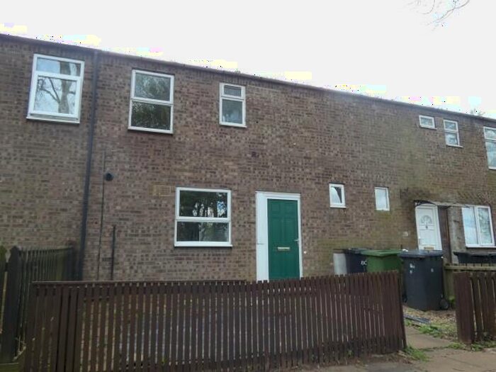 3 Bedroom Terraced House To Rent In Nightingale Lane, Wellingborough, Northamptonshire, NN8